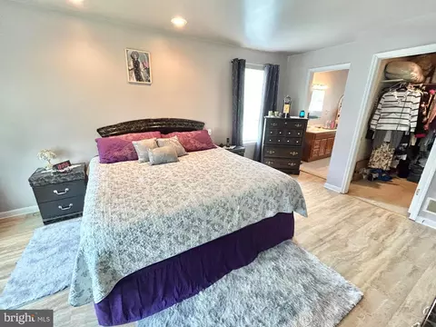 Bedroom - 36 E 3rd St, Florence, NJ 08518 photo 2 of 9