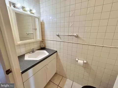Bath - 36 E 3rd St, Florence, NJ 08518 photo 1 of 6
