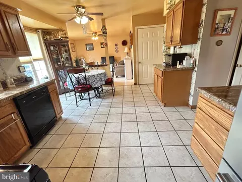 Kitchen - 36 E 3rd St, Florence, NJ 08518 photo 4 of 5