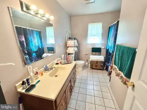 Bath - 36 E 3rd St, Florence, NJ 08518 photo 3 of 6