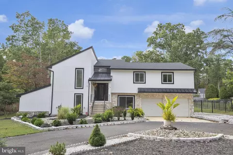 Exterior - 110 Hopewell Rd, Marlton, NJ 08053 photo 8 of 9