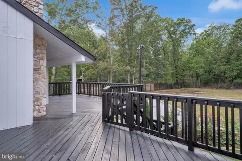 Exterior - 110 Hopewell Rd, Marlton, NJ 08053 photo 6 of 9