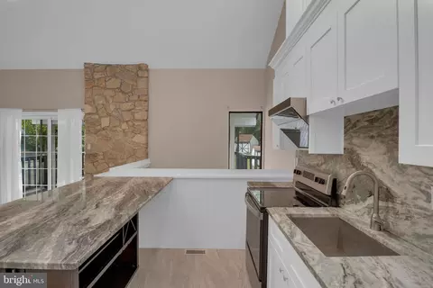 Kitchen - 110 Hopewell Rd, Marlton, NJ 08053 photo 2 of 3