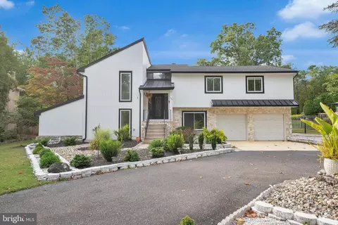 Exterior - 110 Hopewell Rd, Marlton, NJ 08053 photo 3 of 9