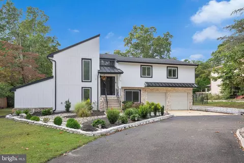 Exterior - 110 Hopewell Rd, Marlton, NJ 08053 photo 7 of 9