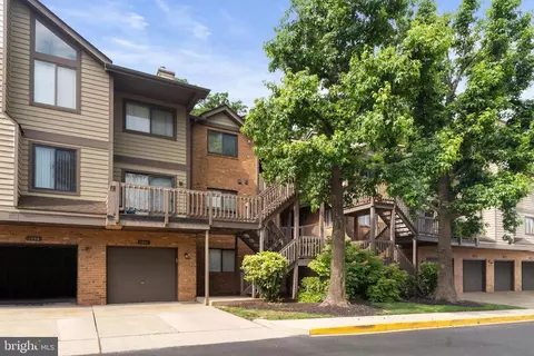 1303 Augusta Cir, Mount Laurel, NJ 08054