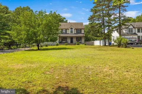 45 Lakeview Dr, Tabernacle, NJ 08088