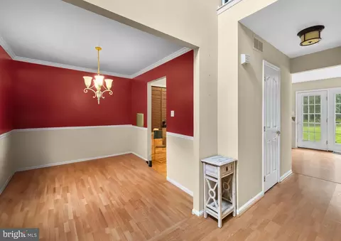 Entry Way - 45 Lakeview Dr, Tabernacle, NJ 08088 photo 1 of 5