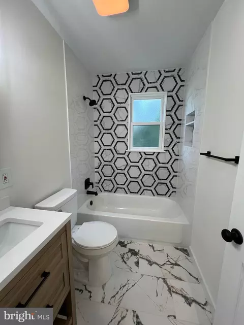 32 Woodbine Ave, Maple Shade, NJ 08052 photo 12