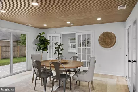 Dining - 11 E Sutton Ave, Moorestown, NJ 08057 photo 1 of 2
