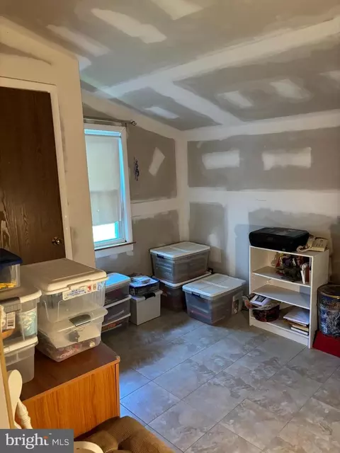 637 N Maple Ave, Maple Shade, NJ 08052 photo 15