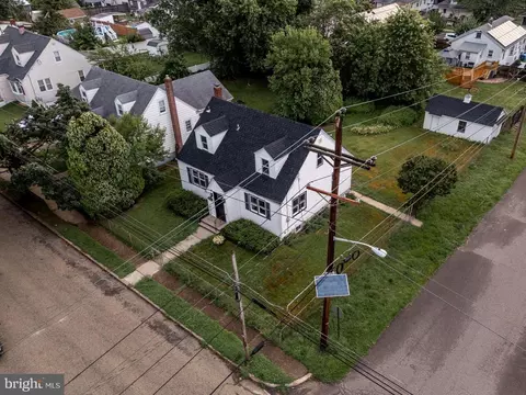 View/Area - 51 S Pine Ave, Maple Shade, NJ 08052 photo 1 of 4
