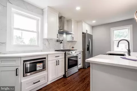 Kitchen - 51 S Pine Ave, Maple Shade, NJ 08052 photo 2 of 3