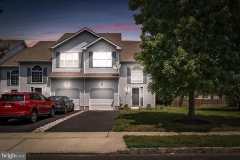 77 Fawn Ct, Lumberton, NJ 08048