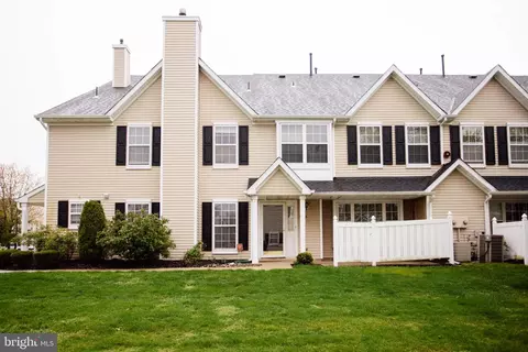 1506 Saxony Dr, Mount Laurel, NJ 08054