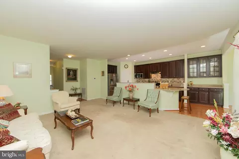 Other - 25 Applegate Dr, Florence, NJ 08518 photo 4 of 9