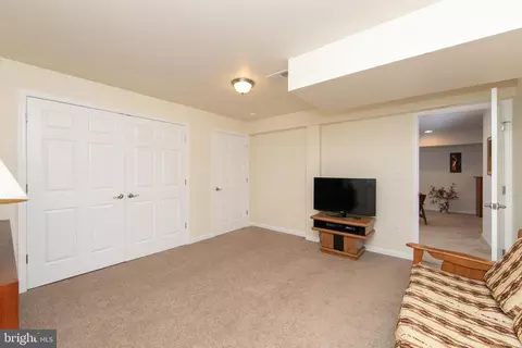 Other - 25 Applegate Dr, Florence, NJ 08518 photo 7 of 9