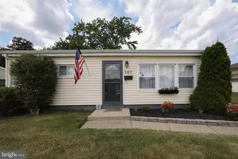 307 Ruth Ave, Maple Shade, NJ 08052