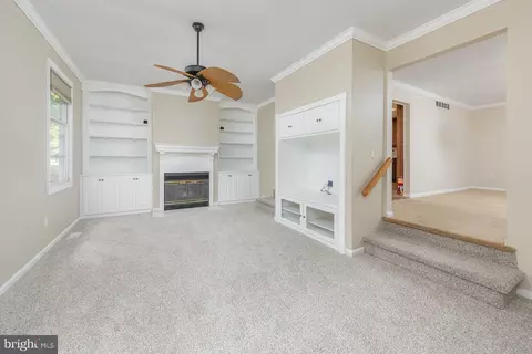 Living - 1 Castle Rd, Shamong, NJ 08088 photo 3 of 6