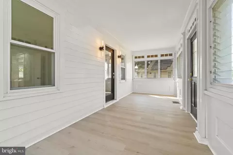 220 S Forklanding Rd, Maple Shade, NJ 08052 photo 5