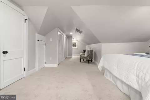 220 S Forklanding Rd, Maple Shade, NJ 08052 photo 21