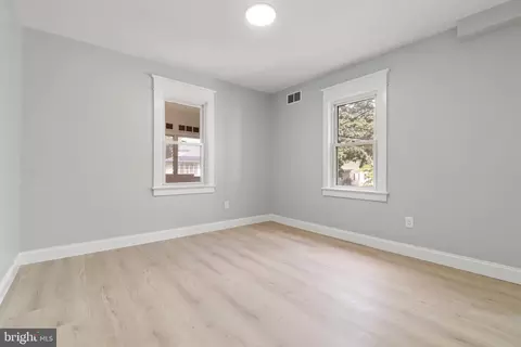 220 S Forklanding Rd, Maple Shade, NJ 08052 photo 15