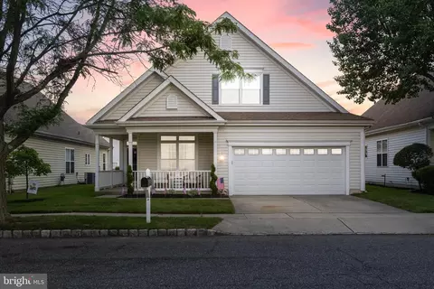 8 Mccay Way, Delanco, NJ 08075