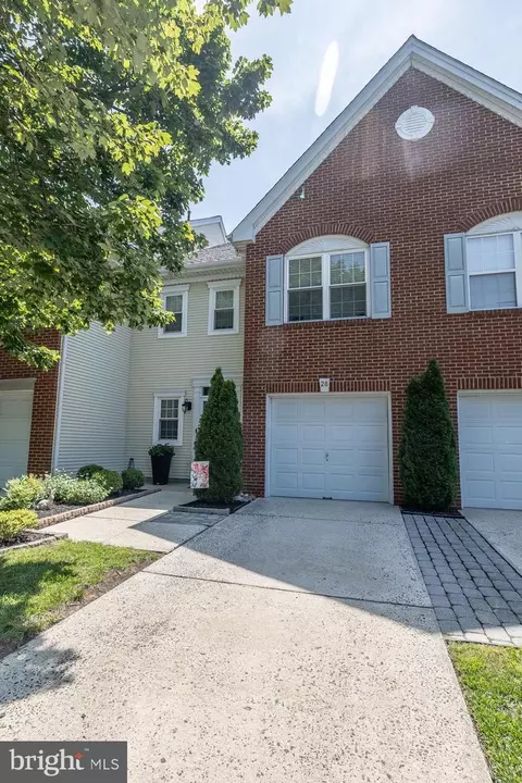 28 Congress Cir, Medford, NJ 08055