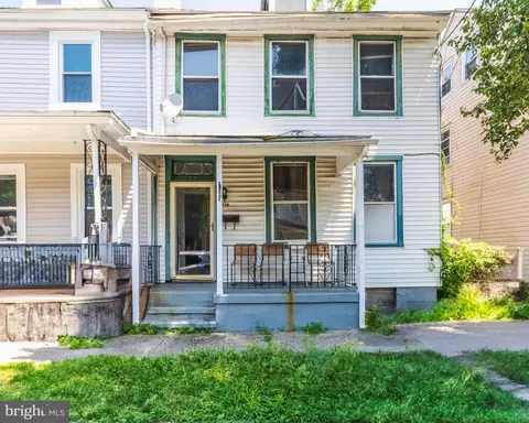 118 E Federal St, Burlington, NJ 08016