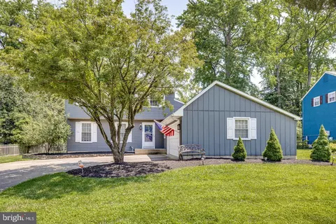 750 Cornwallis Dr, Mount Laurel, NJ 08054