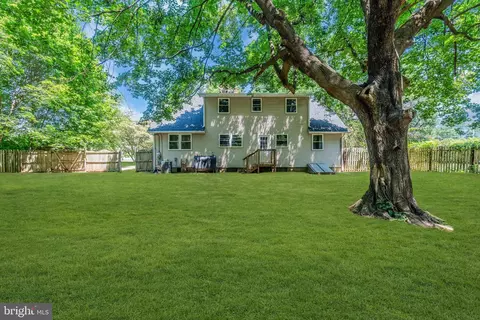 Exterior - 211 Georgetown Wrightstown Rd, Wrightstown, NJ 08562 photo 7 of 17