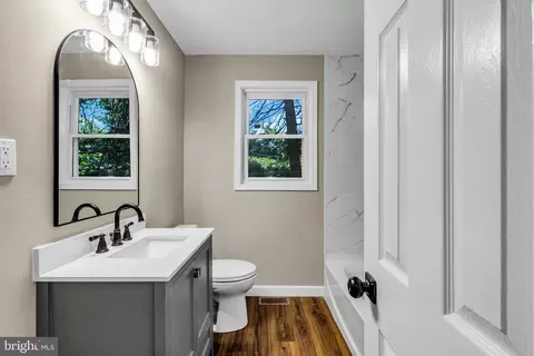 Bath - 211 Georgetown Wrightstown Rd, Wrightstown, NJ 08562 photo 1 of 3