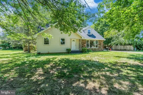 Exterior - 211 Georgetown Wrightstown Rd, Wrightstown, NJ 08562 photo 15 of 17
