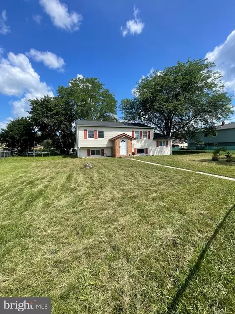 233 Rutgers Ave, Pemberton, NJ 08068