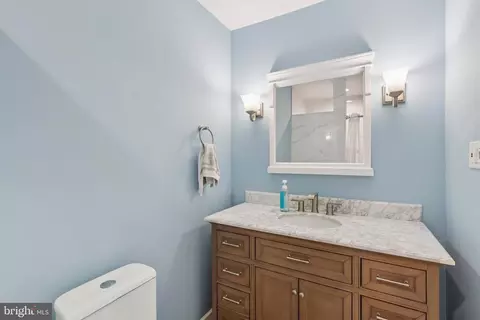 Bath - 2102 Elberta Ln, Marlton, NJ 08053 photo 2 of 4