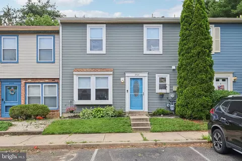 2102 Elberta Ln, Marlton, NJ 08053