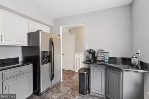 Entry Way - 2102 Elberta Ln, Marlton, NJ 08053 photo 4 of 6