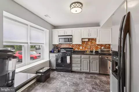 Kitchen - 2102 Elberta Ln, Marlton, NJ 08053 photo 1 of 4