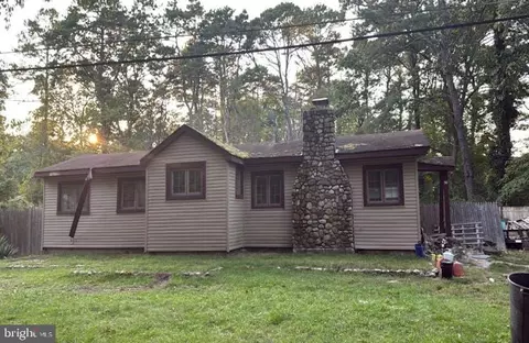30 Marygold Ave, Browns Mills, NJ 08015