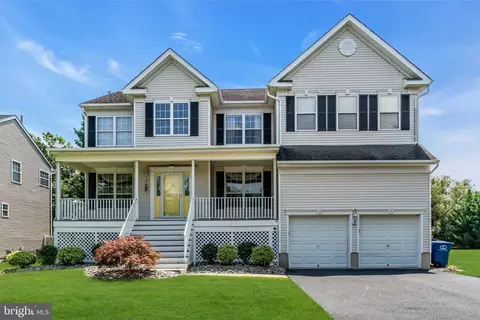 3 Pheasant Ct #2710, Columbus, NJ 08022