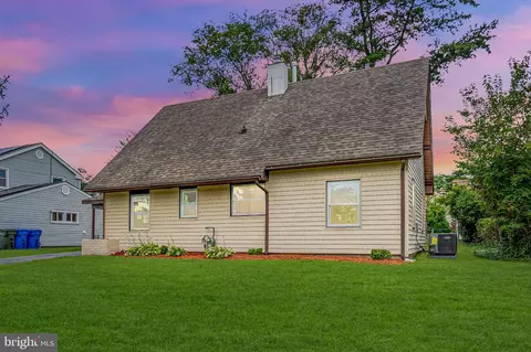 24 Spindletop, Willingboro, NJ 08046