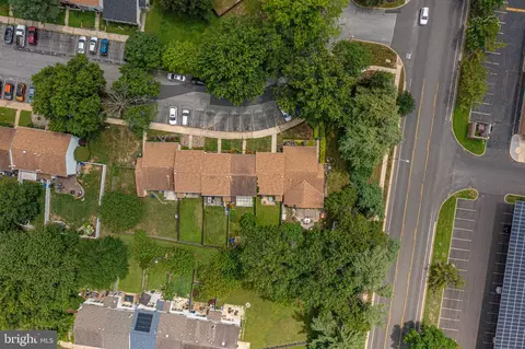 View/Area - 5003 Red Haven Dr, Marlton, NJ 08053 photo 1 of 9