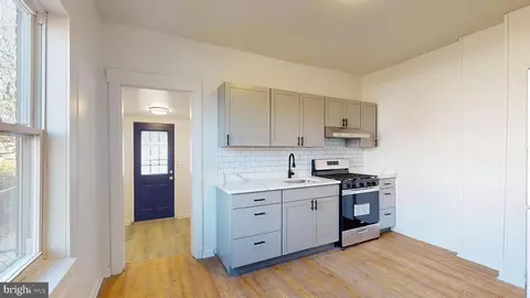 769 Mission Rd, Trenton, NJ 08620