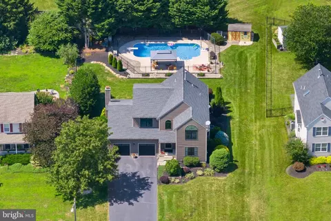 34 Valley Forge Rd, Bordentown, NJ 08505