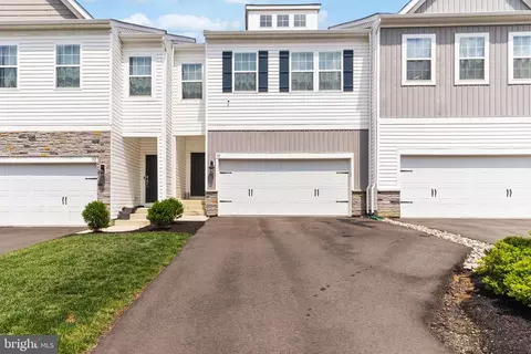 30 Marion Ave, Bordentown, NJ 08505