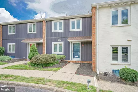 4 W Close, Moorestown, NJ 08057
