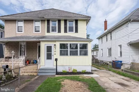 304 Cleveland Ave, Riverside, NJ 08075