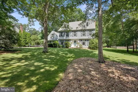 6 Bradford Dr, Shamong, NJ 08088
