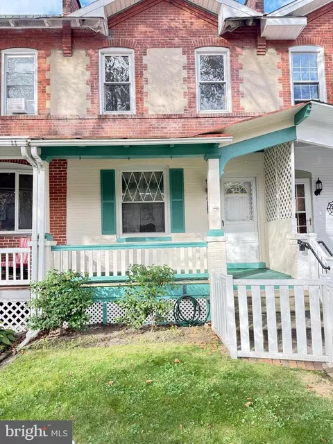 131 7th Ave, Roebling, NJ 08554