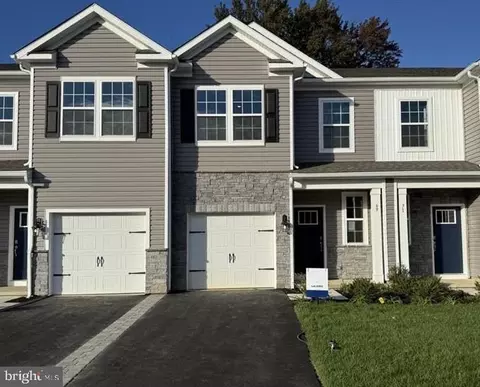 69 Alexander Way, Westampton, NJ 08060